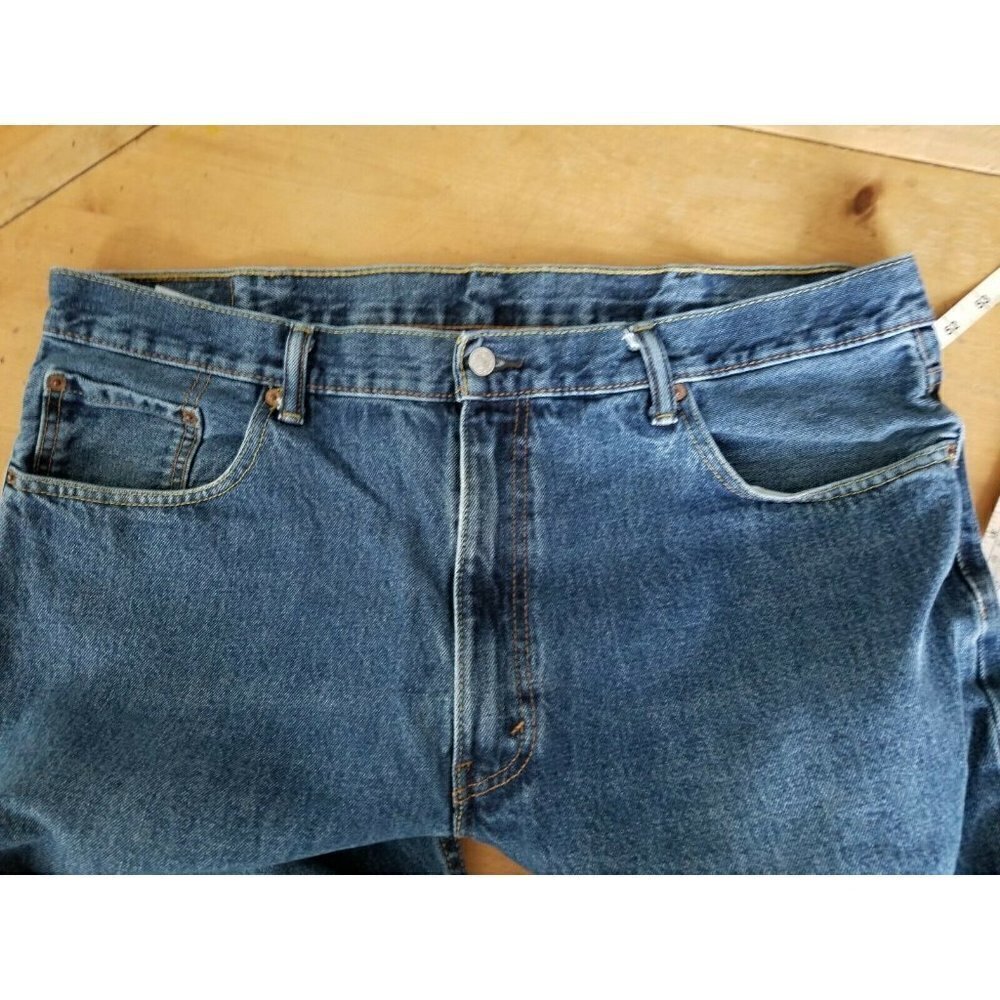 Levis 550 Men’s Relaxed Fit Straight Leg Blue Denim Jeans Med Wash Size 42 X 30 - Picture 3 of 5